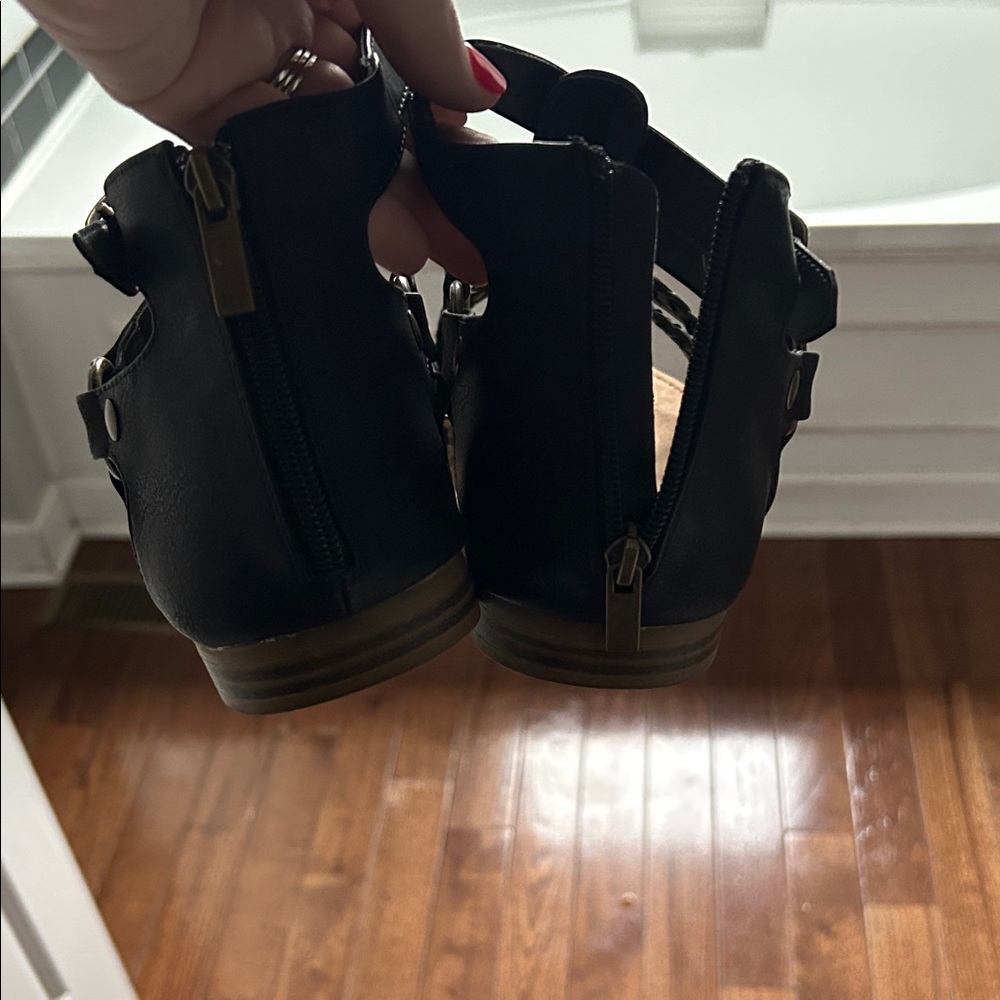 Cloudwalkers Black Braided Gladiator Sandals - image 4